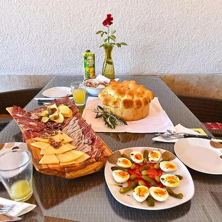 Double With Pool 2261 Гостевой дом