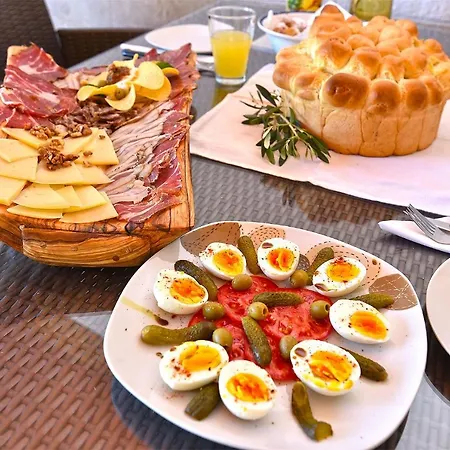 Double With Pool 2261 Gæstehus Medulin